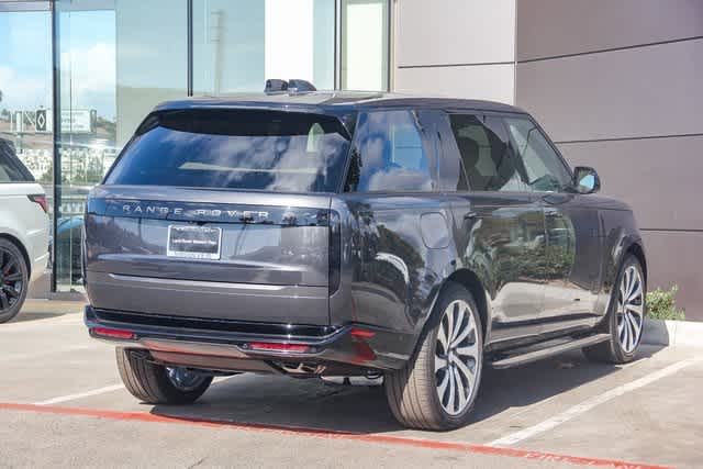 Thumbnail: 2025 Land Rover Range Rover - 4