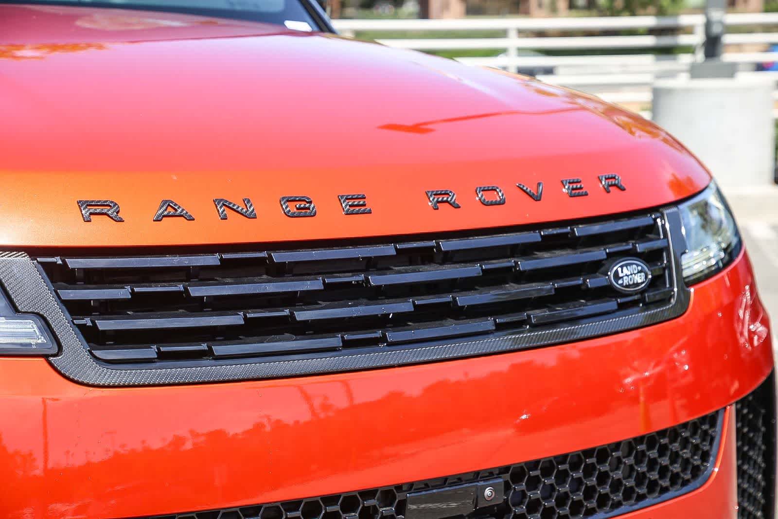 Thumbnail: 2025 Land Rover Range Rover Sport - 8