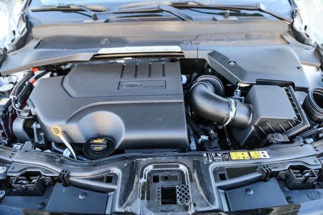 Thumbnail: 2024 Land Rover Discovery Sport - 28