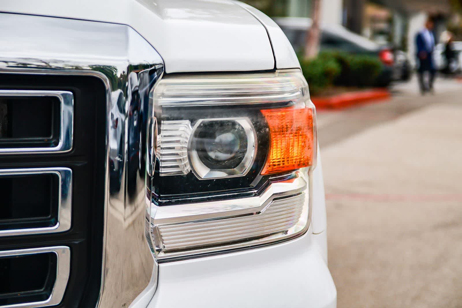 Thumbnail: 2015 GMC Sierra 1500 - 10