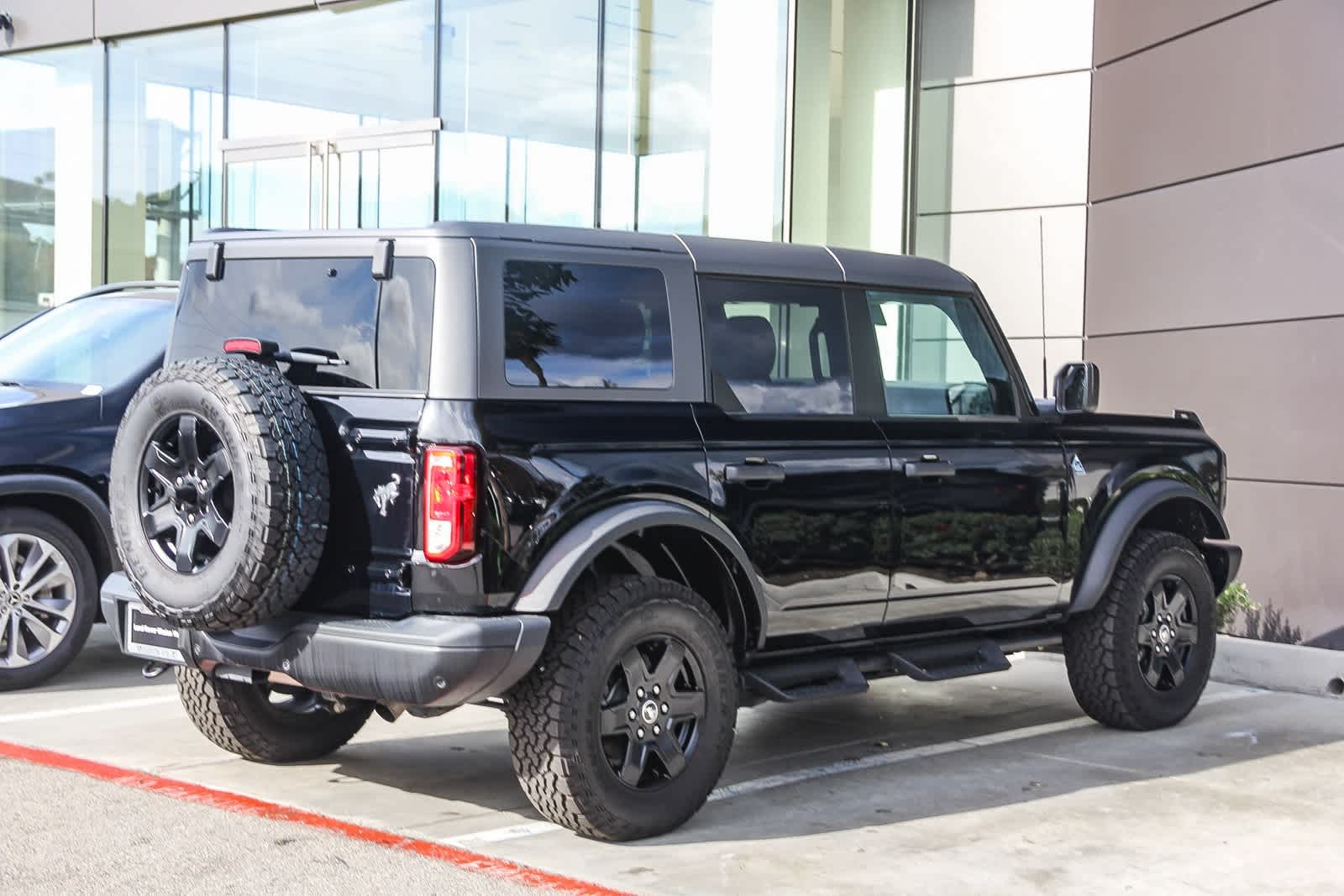 Thumbnail: 2024 Ford Bronco - 6