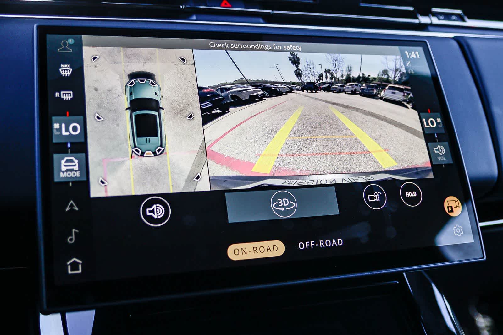 Thumbnail: 2025 Land Rover Range Rover Sport - 25