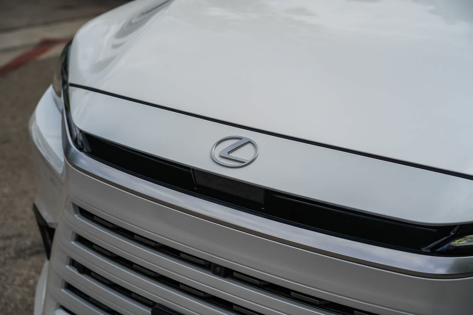 Thumbnail: 2025 Lexus TX - 10