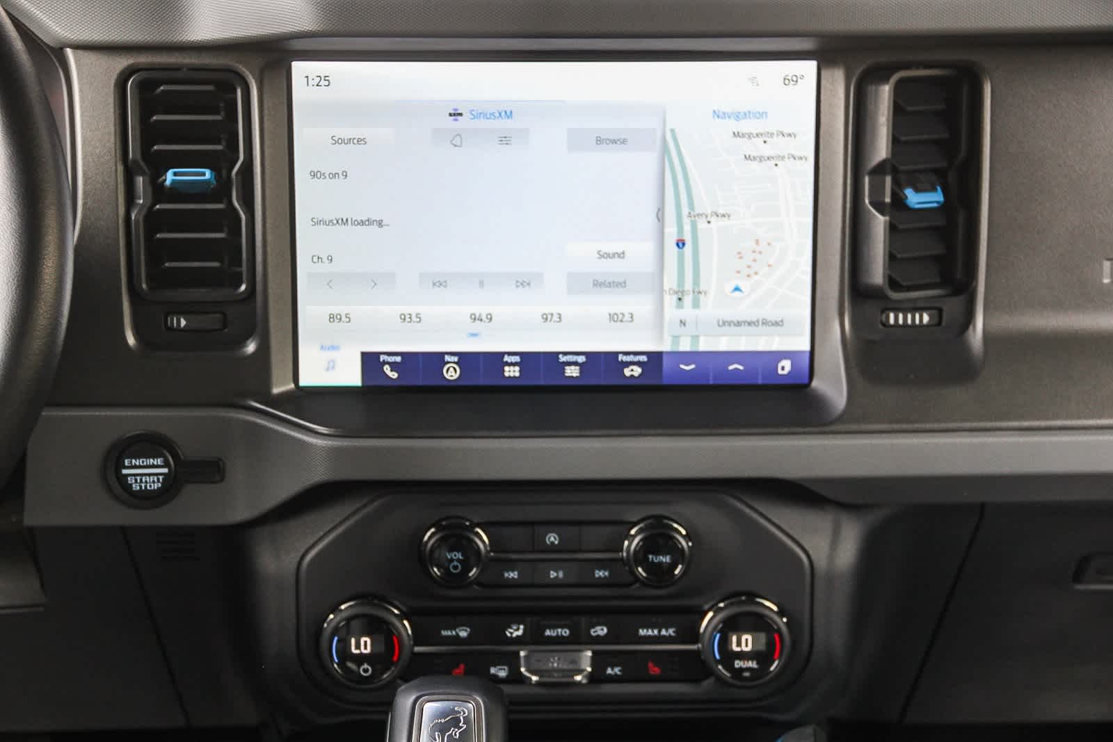 Thumbnail: 2024 Ford Bronco - 13