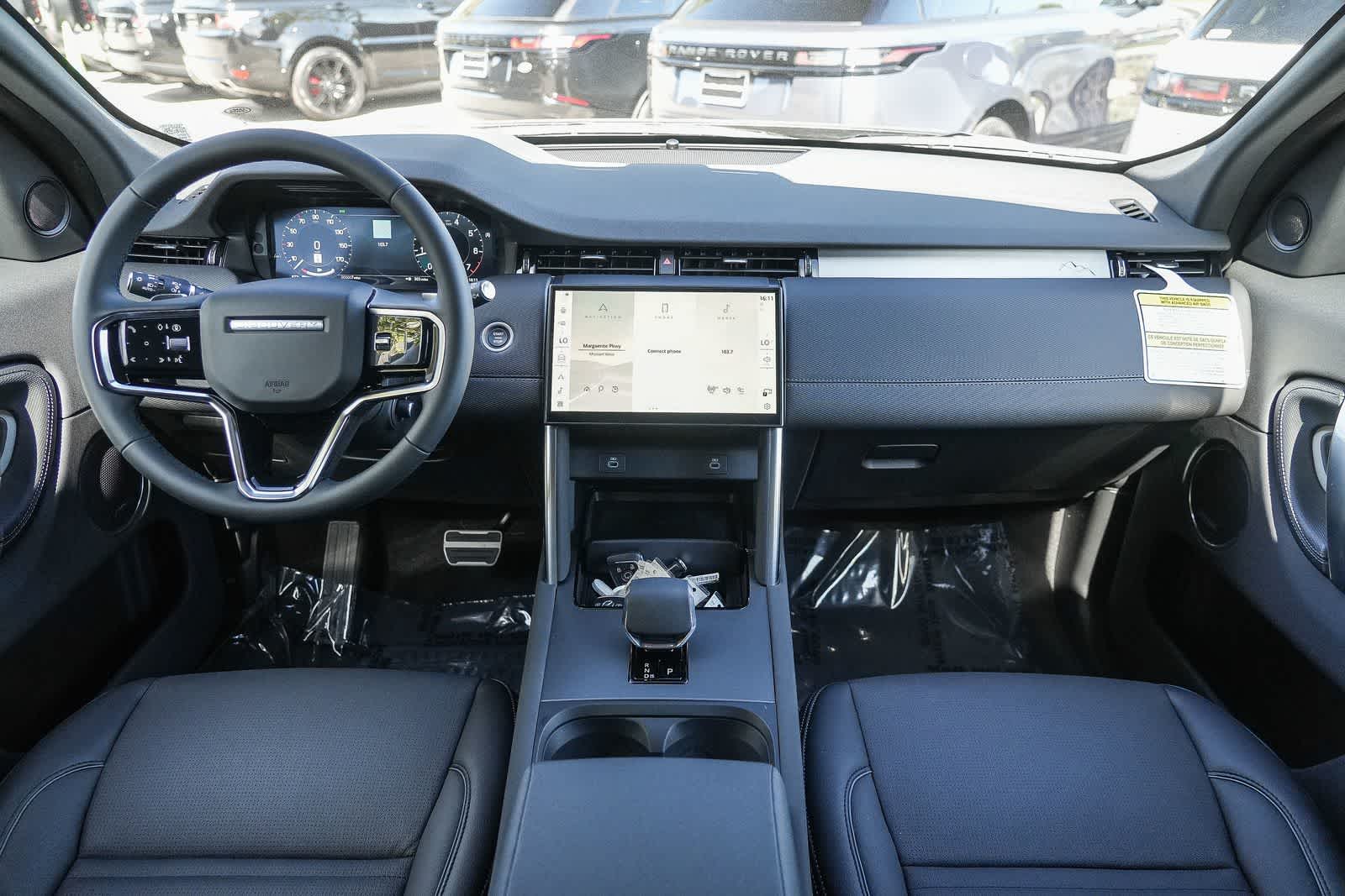 Thumbnail: 2026 Land Rover Discovery Sport - 11