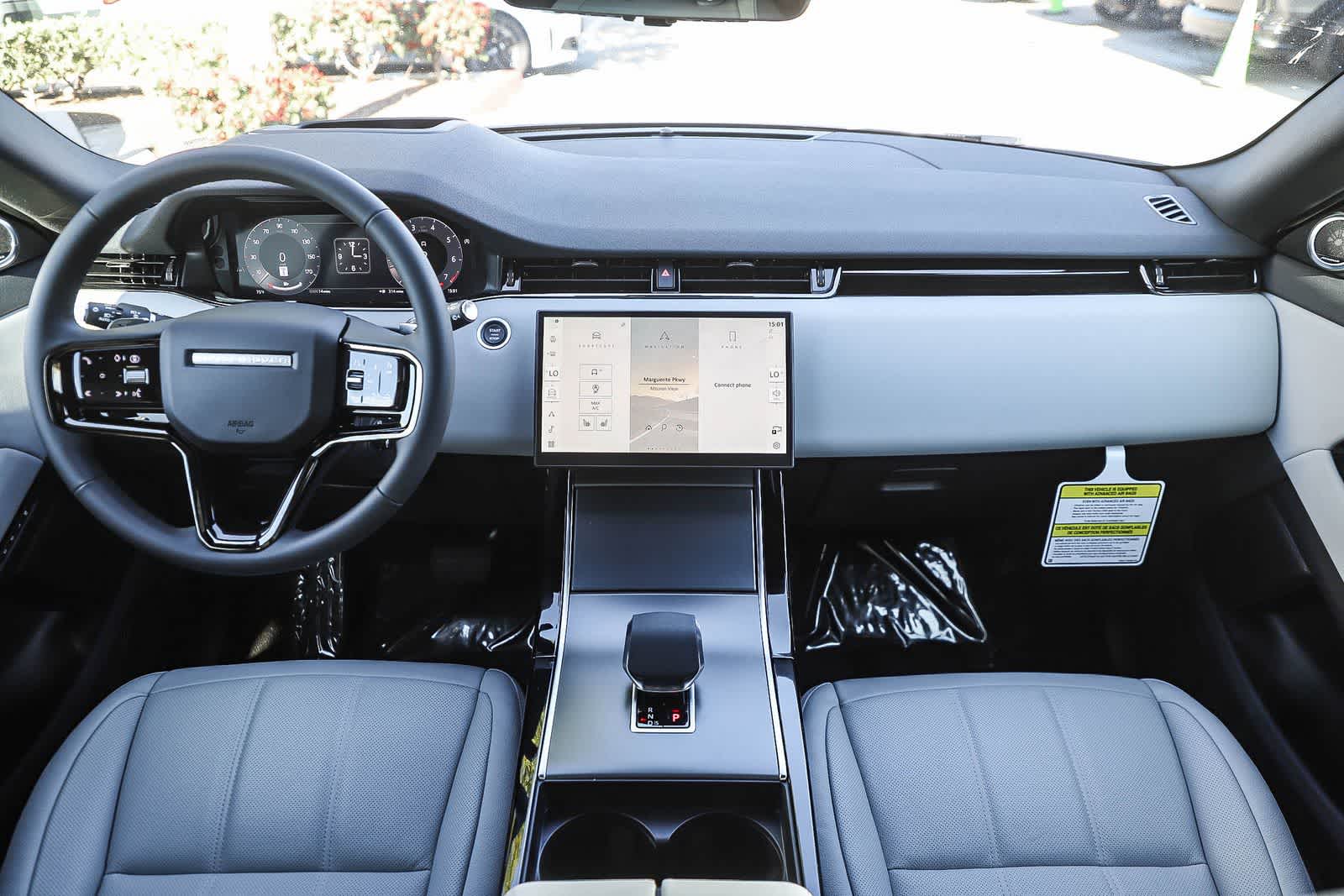 Thumbnail: 2026 Land Rover Range Rover Evoque - 12