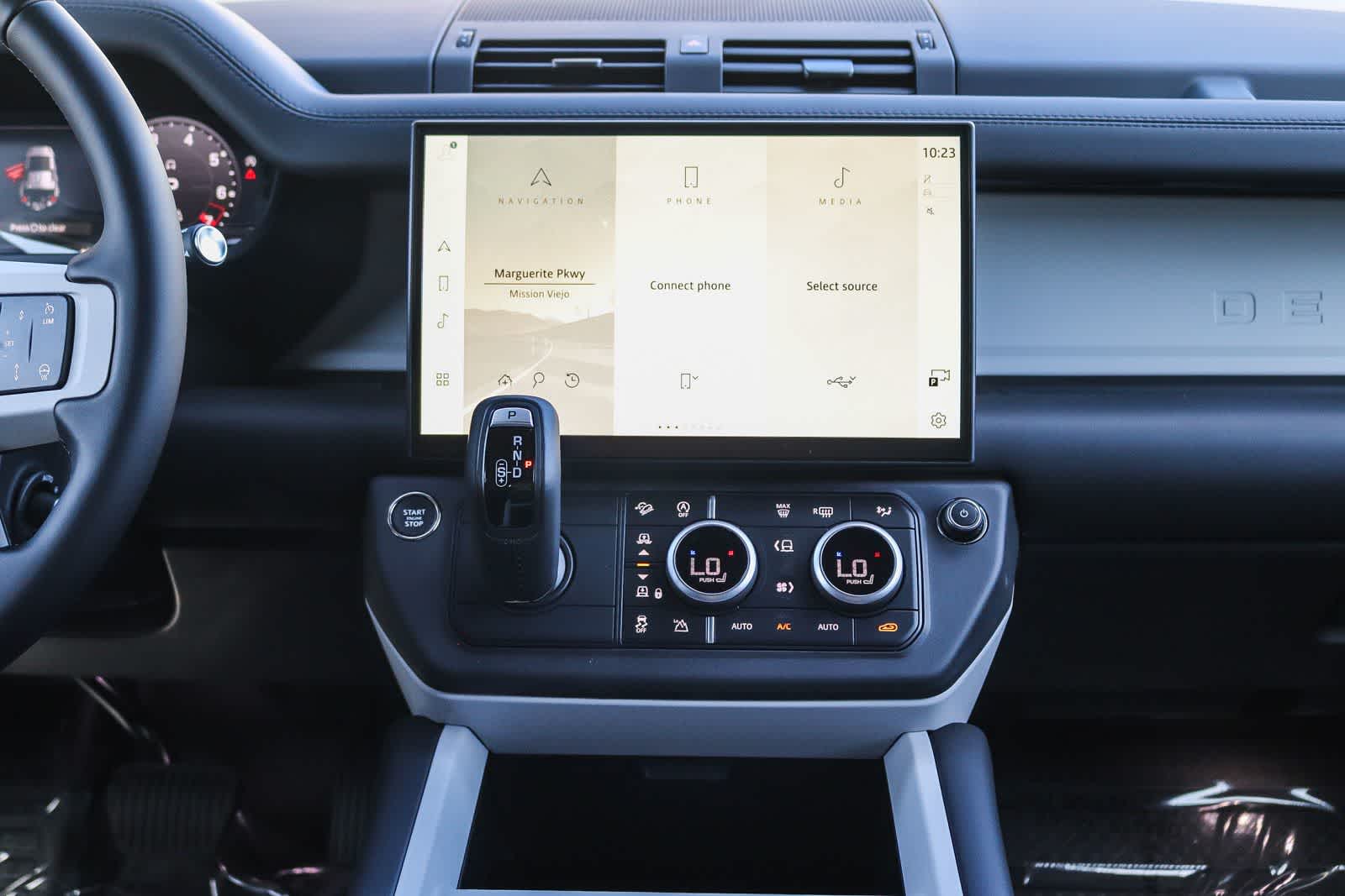 Thumbnail: 2026 Land Rover Defender - 13