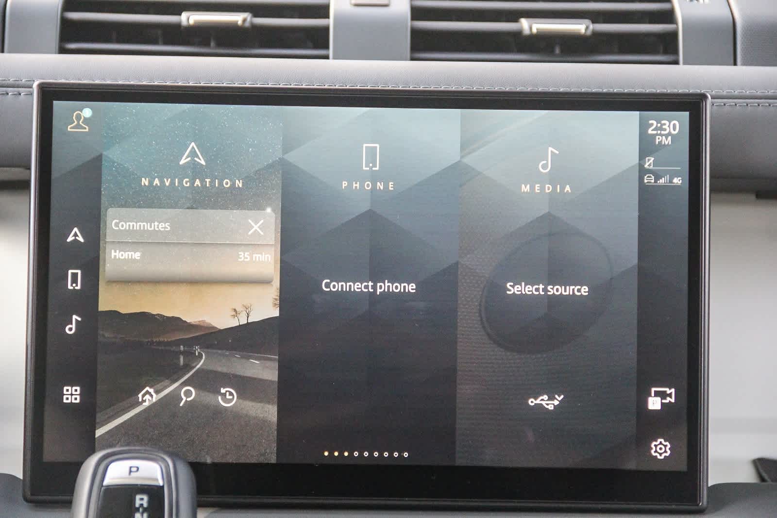 Thumbnail: 2023 Land Rover Defender - 6