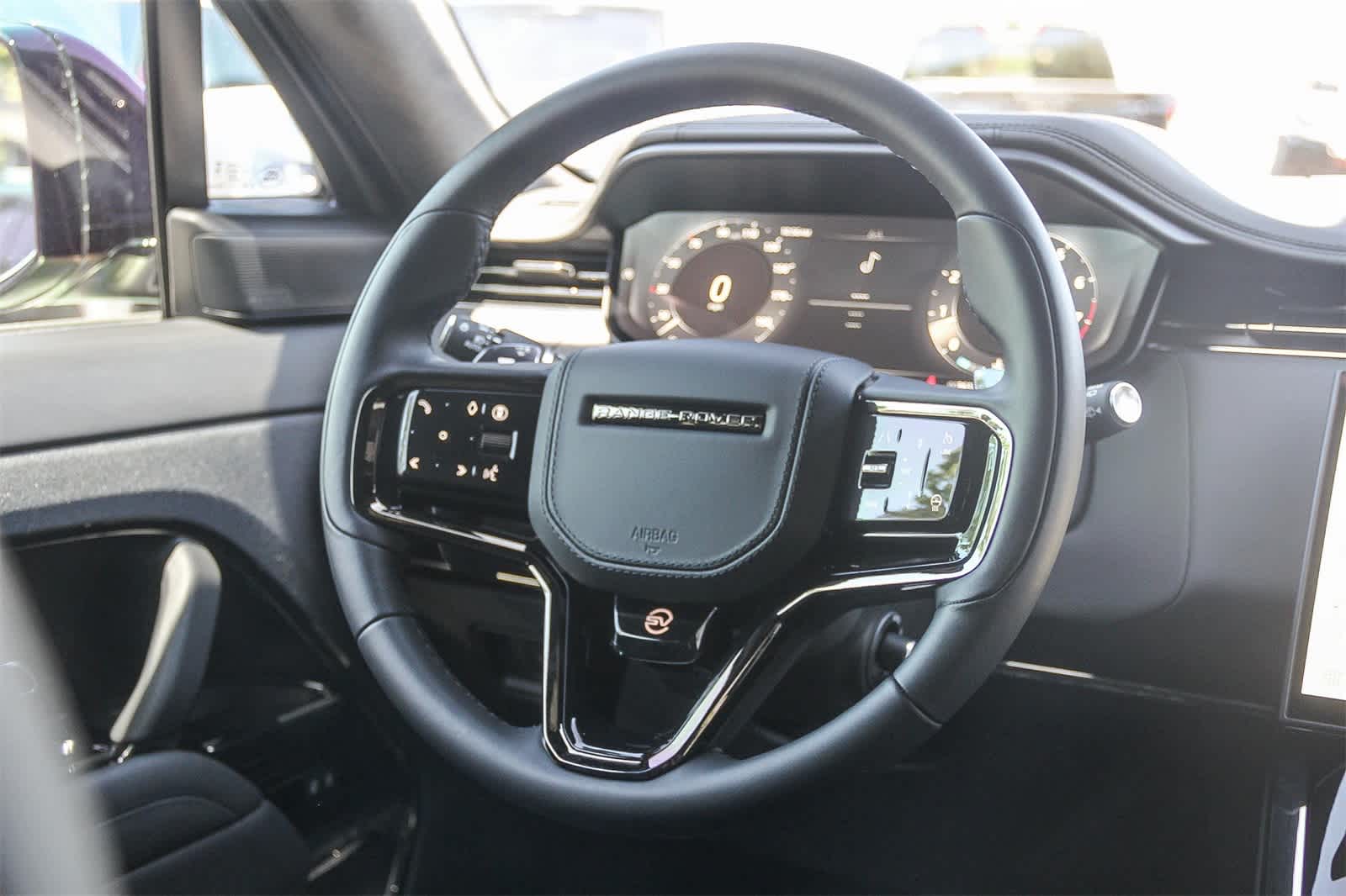 Thumbnail: 2024 Land Rover Range Rover Sport - 14