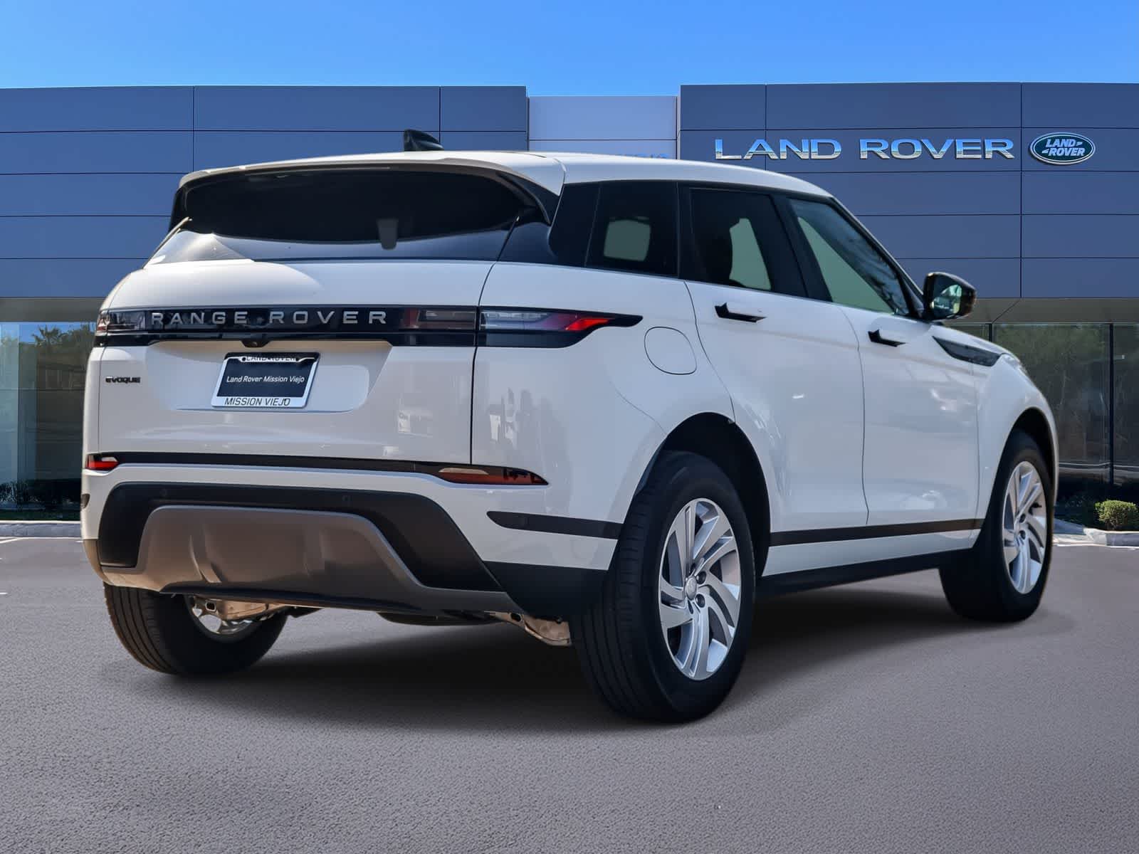 Thumbnail: 2026 Land Rover Range Rover Evoque - 4