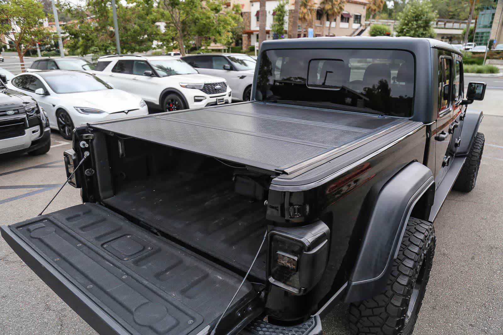 Thumbnail: 2020 Jeep Gladiator - 8