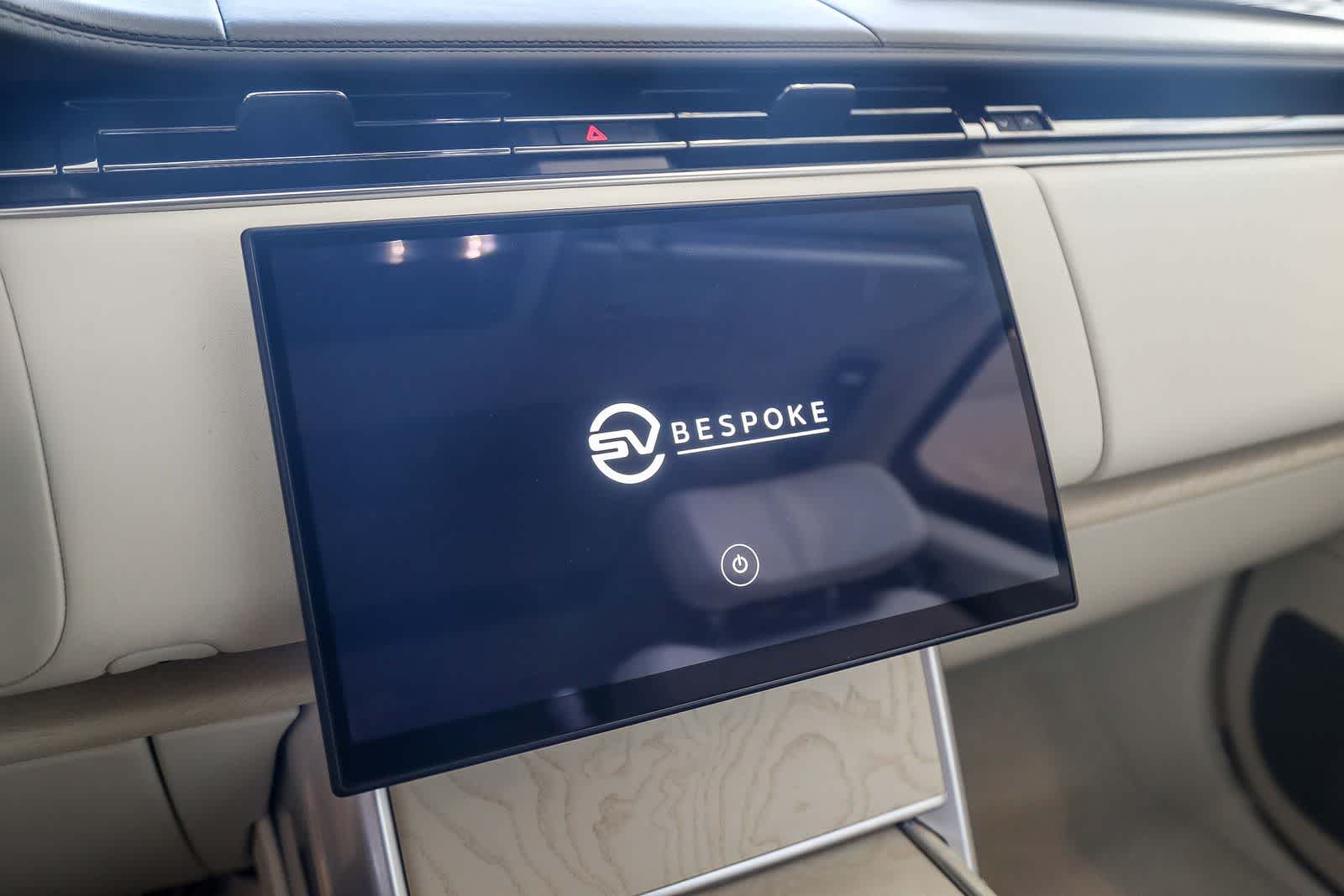 Thumbnail: 2024 Land Rover Range Rover - 34