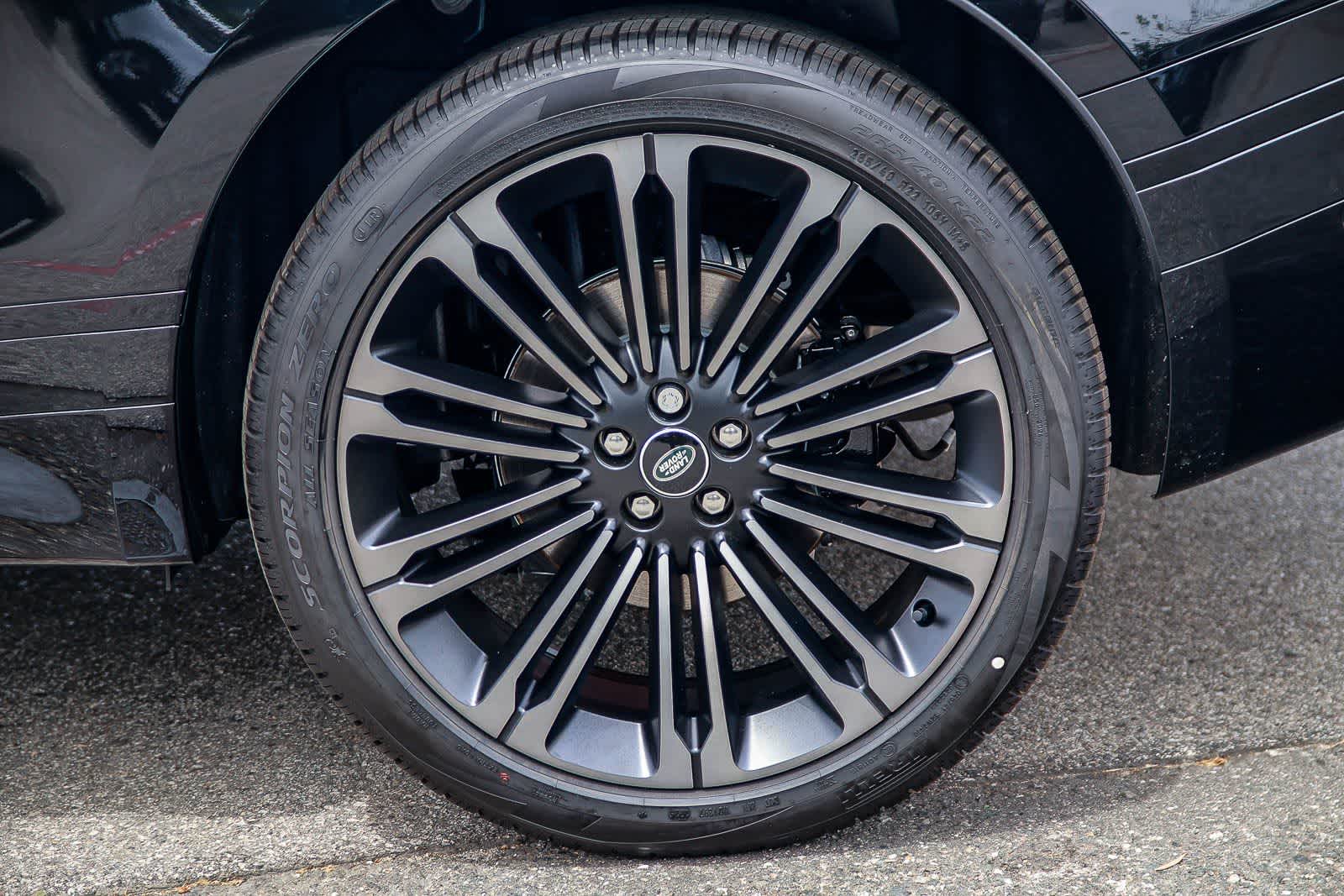 Thumbnail: 2026 Land Rover Range Rover Velar - 8