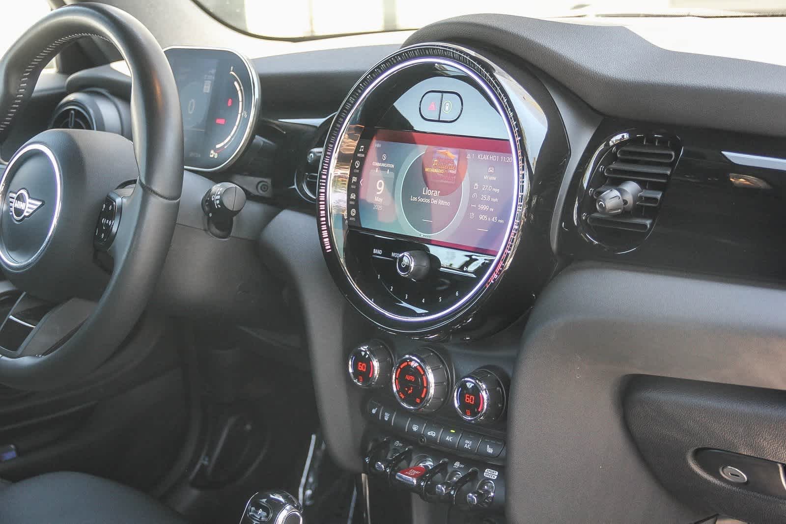 Thumbnail: 2024 MINI Cooper Convertible - 18