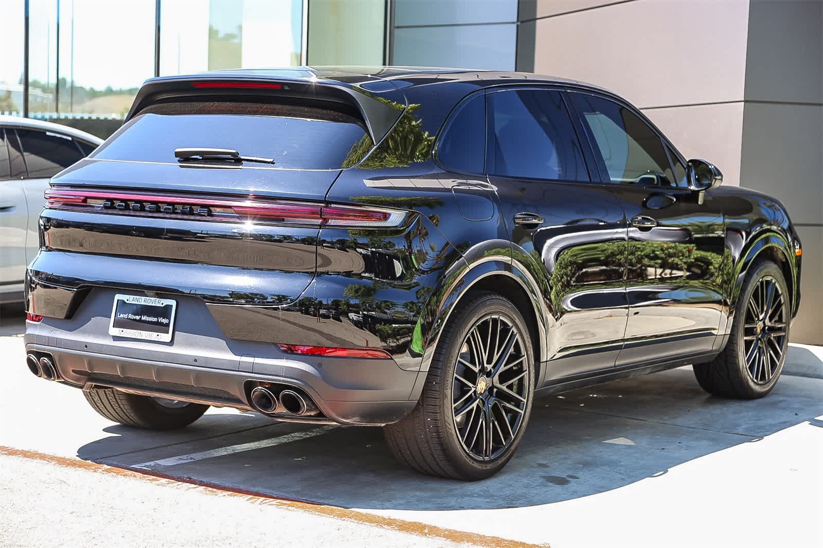 Thumbnail: 2024 Porsche Cayenne - 8