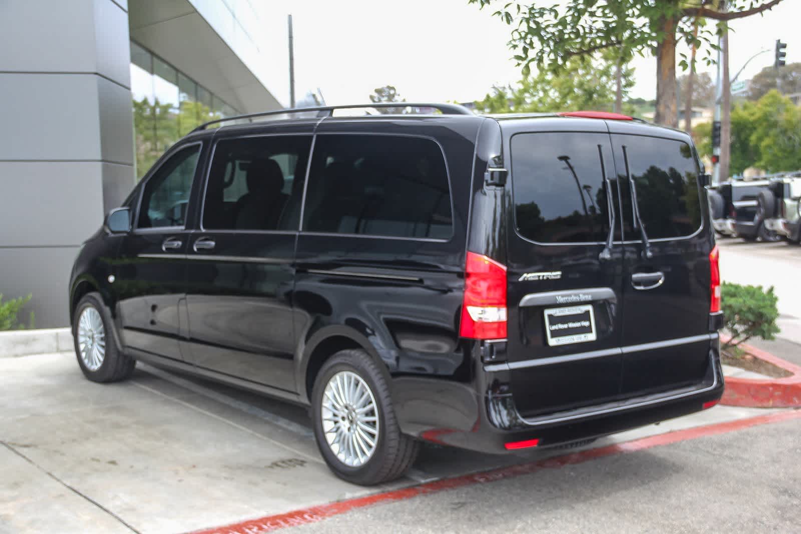 Thumbnail: 2023 Mercedes-Benz Metris - 4