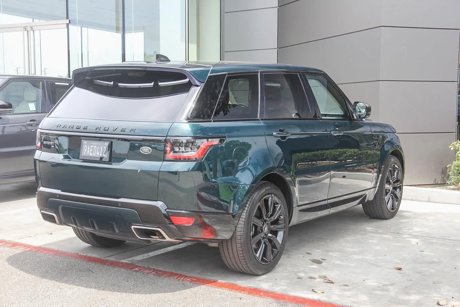 Thumbnail: 2022 Land Rover Range Rover Sport - 6