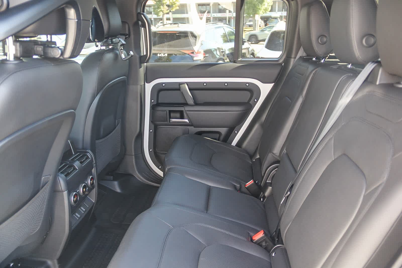 Thumbnail: 2026 Land Rover Defender - 17