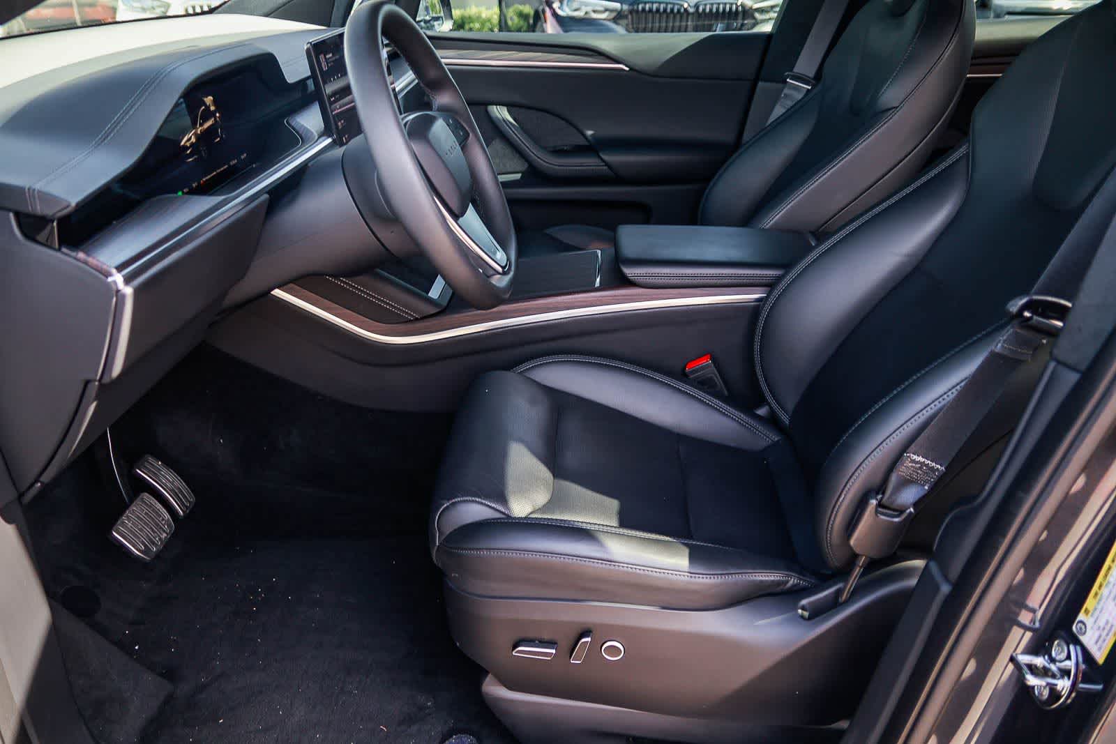 Thumbnail: 2024 Tesla Model X - 19