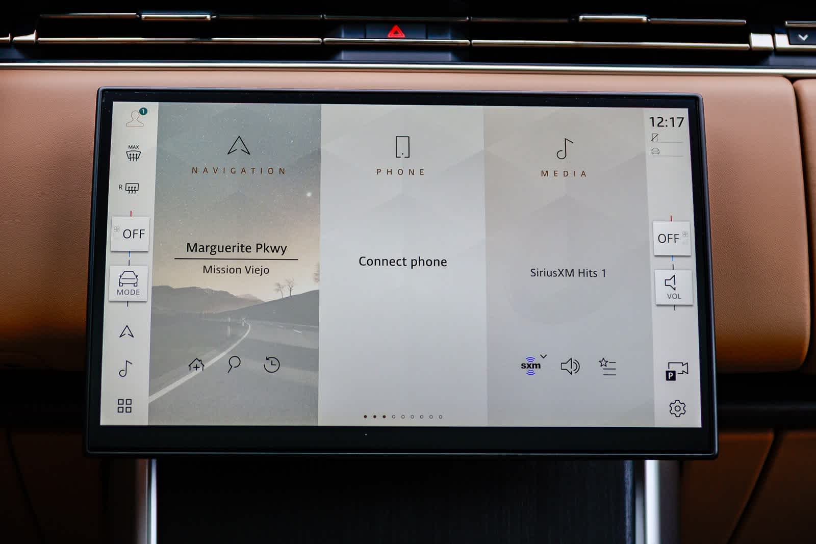 Thumbnail: 2026 Land Rover Range Rover - 14