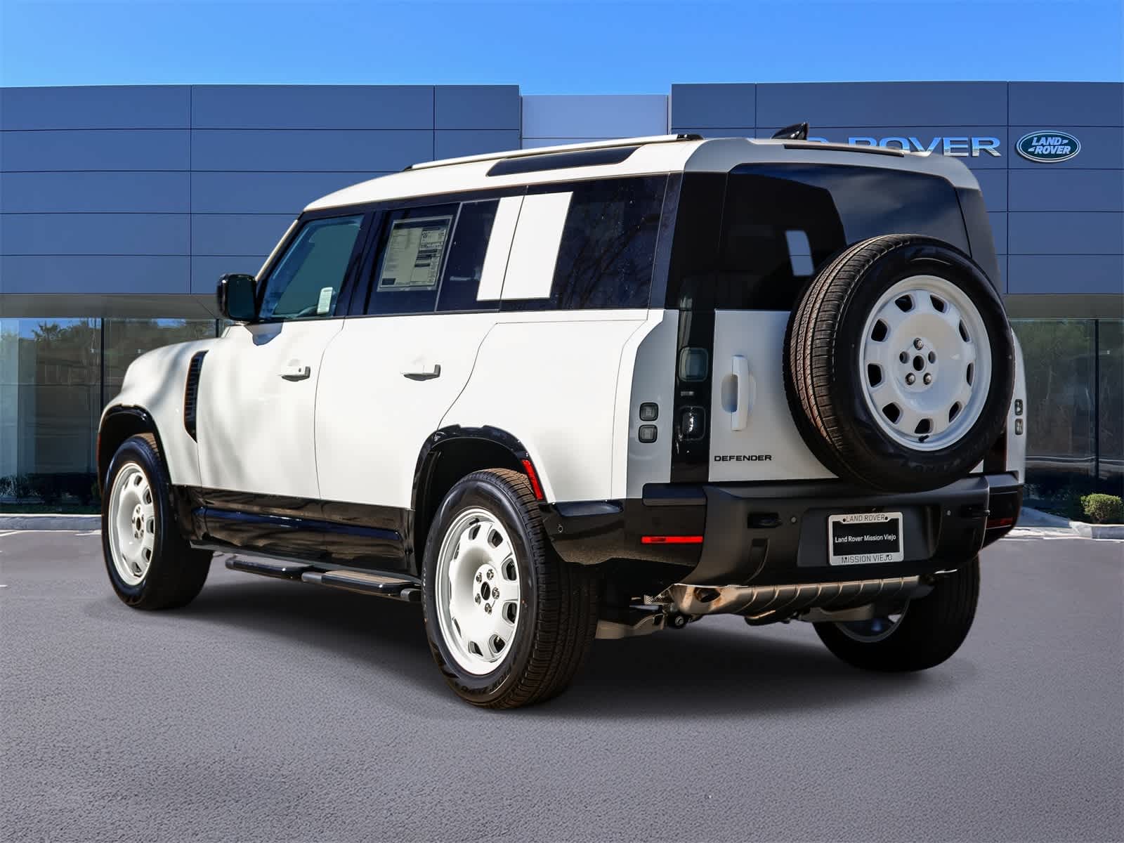 Thumbnail: 2026 Land Rover Defender - 6