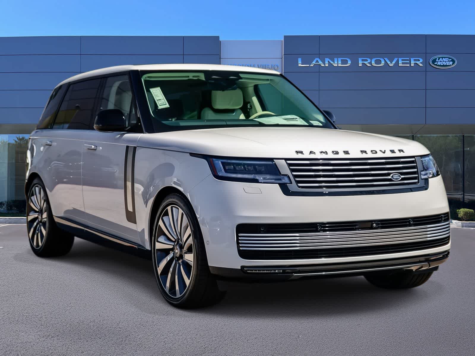 Thumbnail: 2024 Land Rover Range Rover - 3