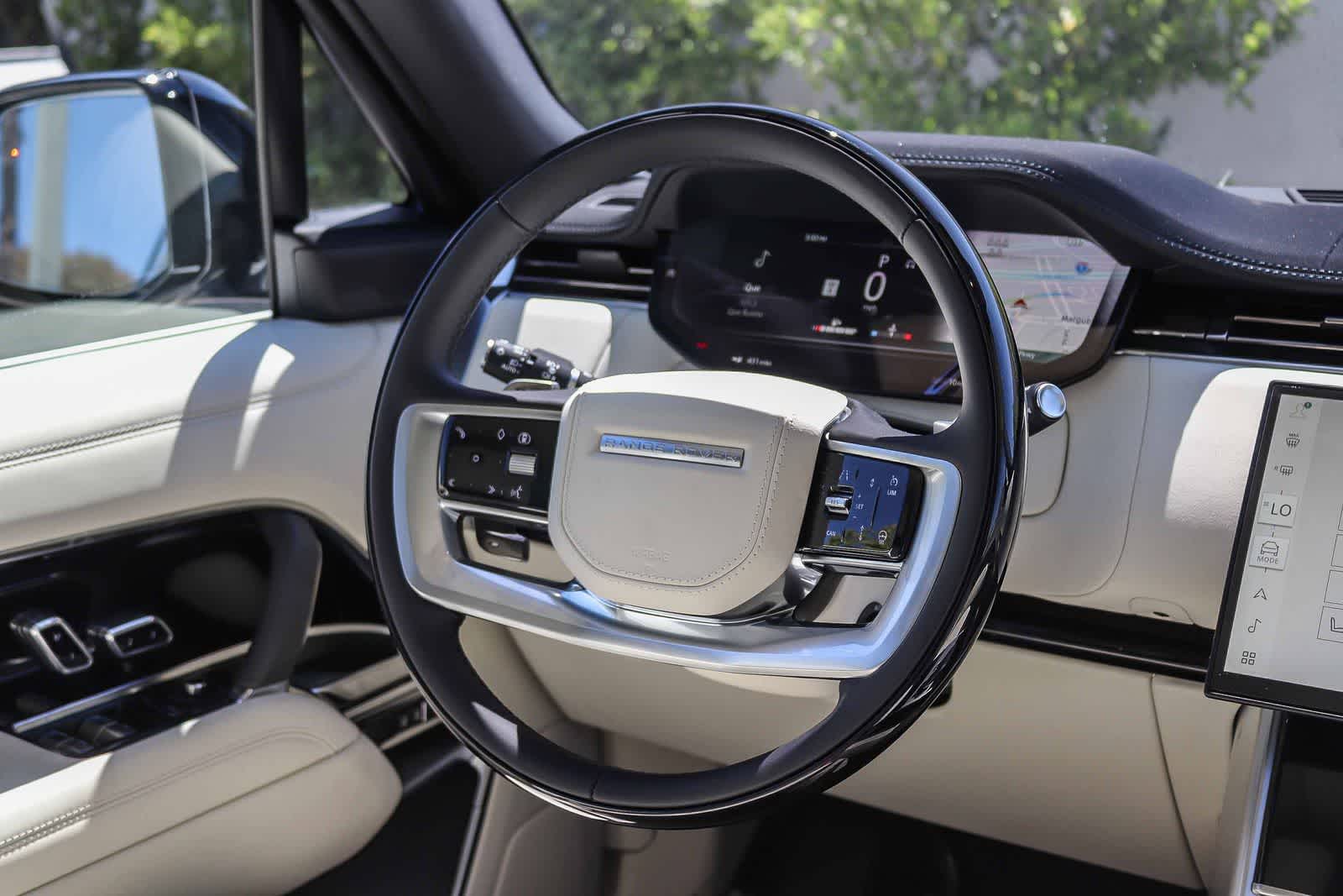 Thumbnail: 2026 Land Rover Range Rover - 15