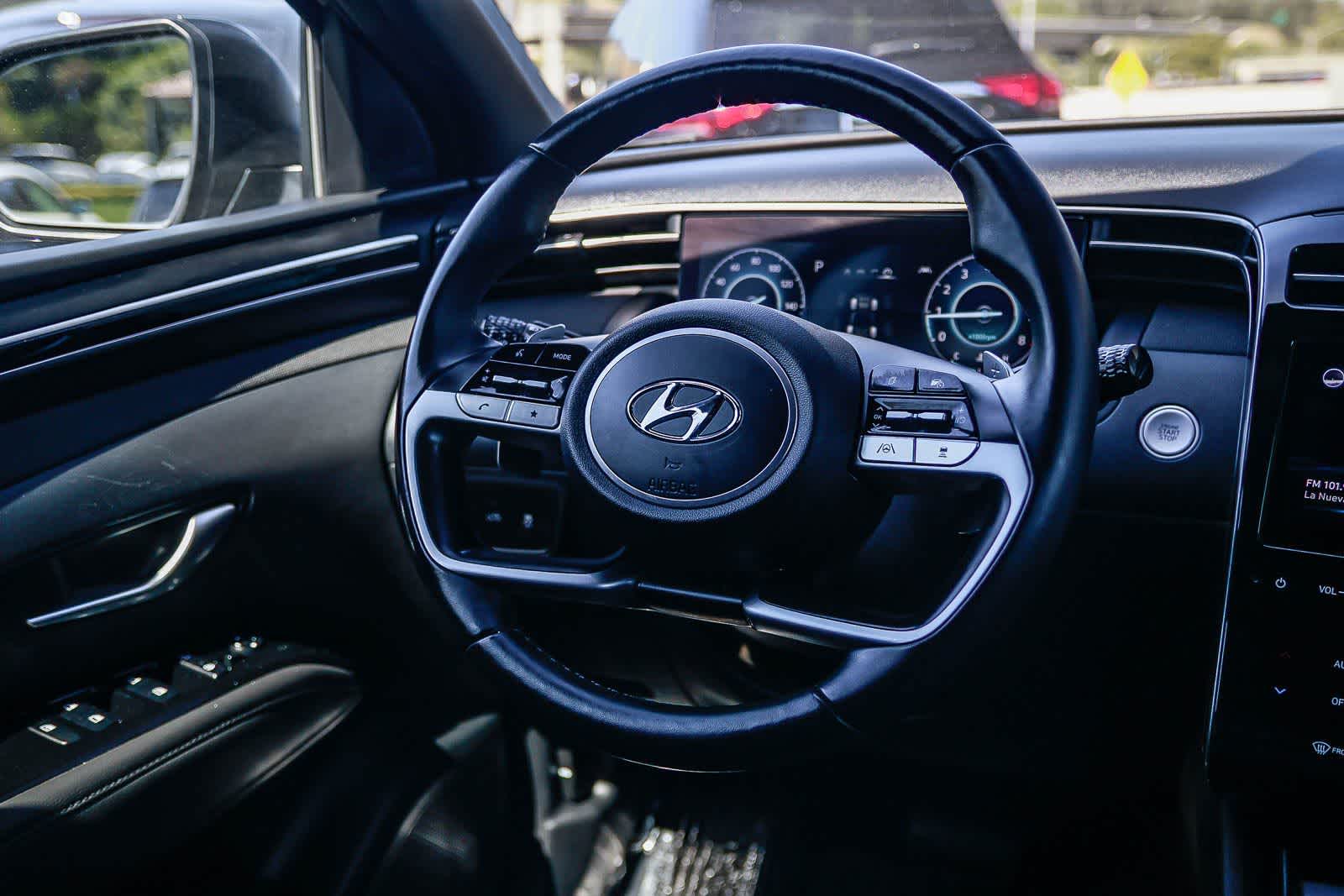 Thumbnail: 2022 Hyundai Santa Cruz - 15