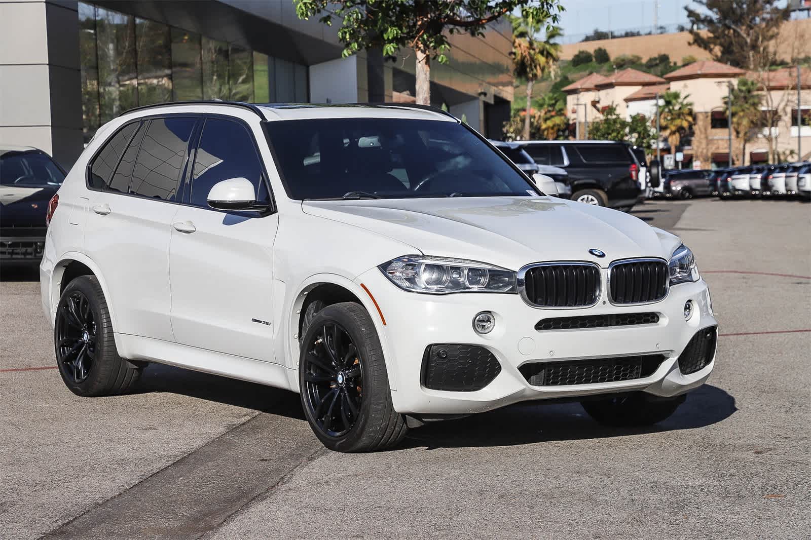 Thumbnail: 2017 BMW X5 - 3