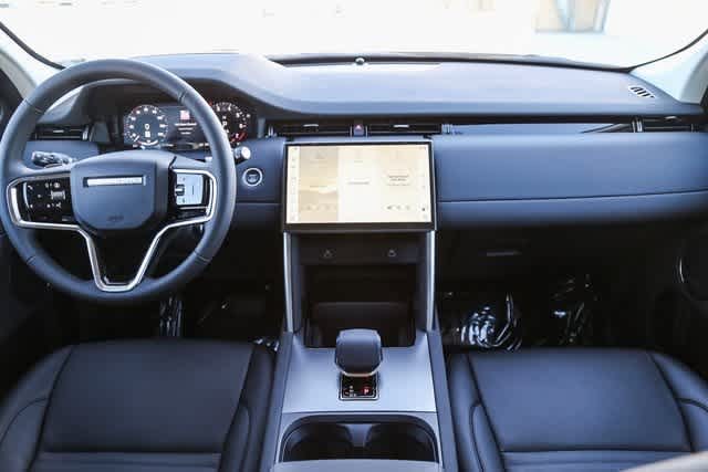 Thumbnail: 2024 Land Rover Discovery Sport - 12