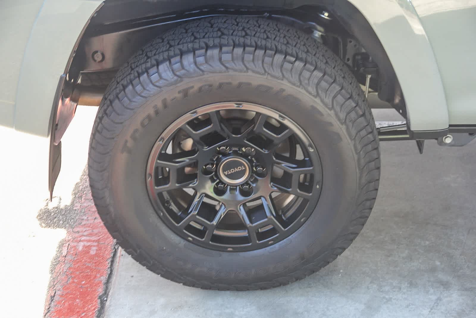 Thumbnail: 2023 Toyota 4Runner - 8
