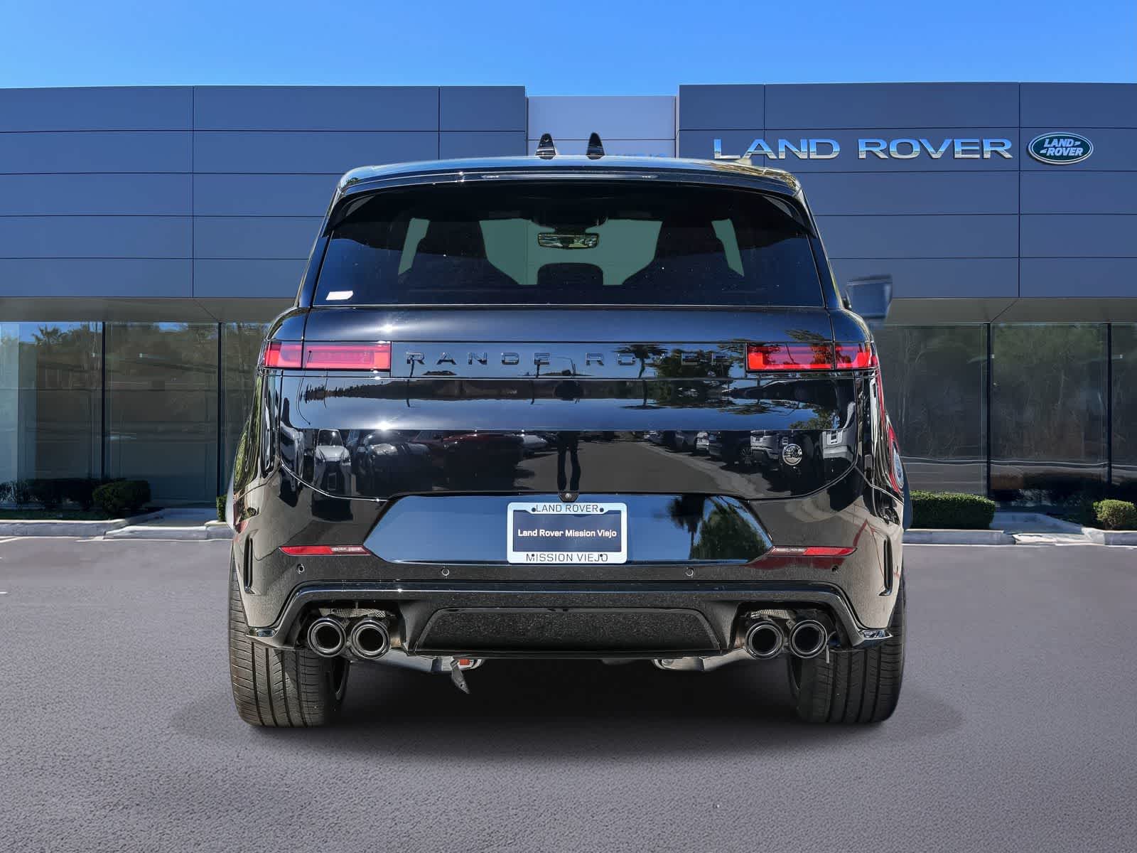 Thumbnail: 2026 Land Rover Range Rover Sport - 5
