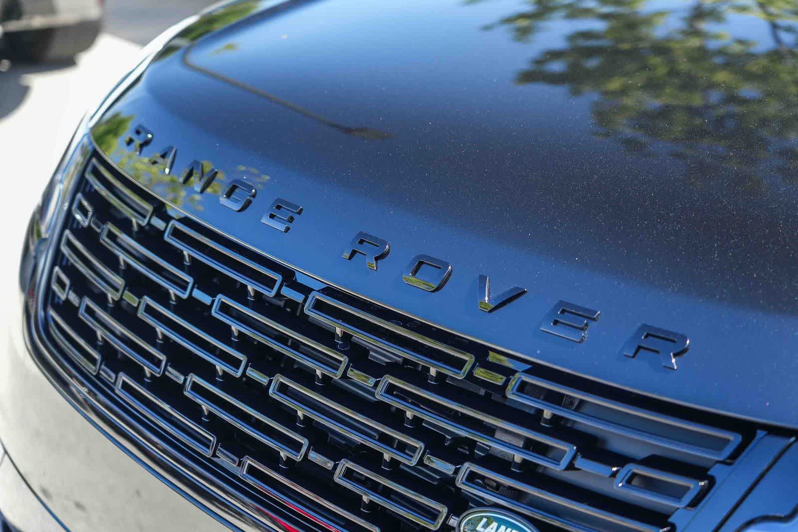 Thumbnail: 2026 Land Rover Range Rover Velar - 11