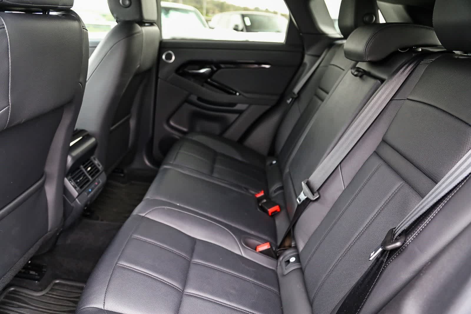 Thumbnail: 2024 Land Rover Range Rover Evoque - 20