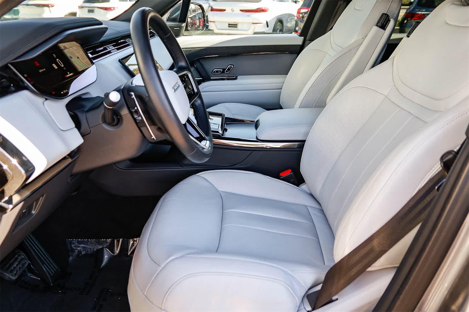 Thumbnail: 2025 Land Rover Range Rover Sport - 19