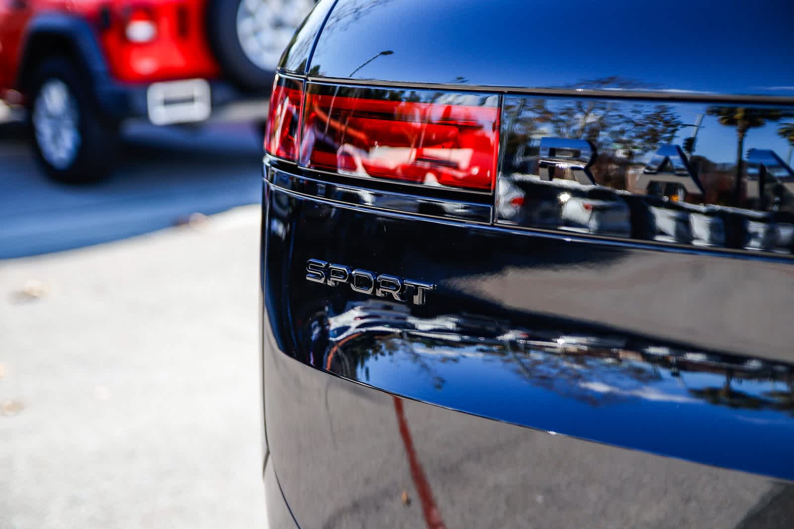 Thumbnail: 2026 Land Rover Range Rover Sport - 7