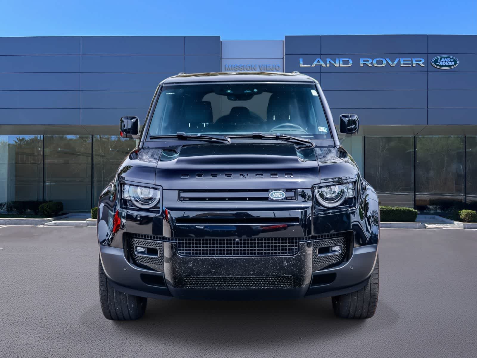 Thumbnail: 2023 Land Rover Defender - 2