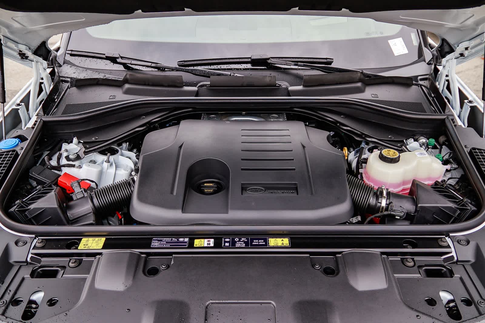 Thumbnail: 2026 Land Rover Range Rover - 27