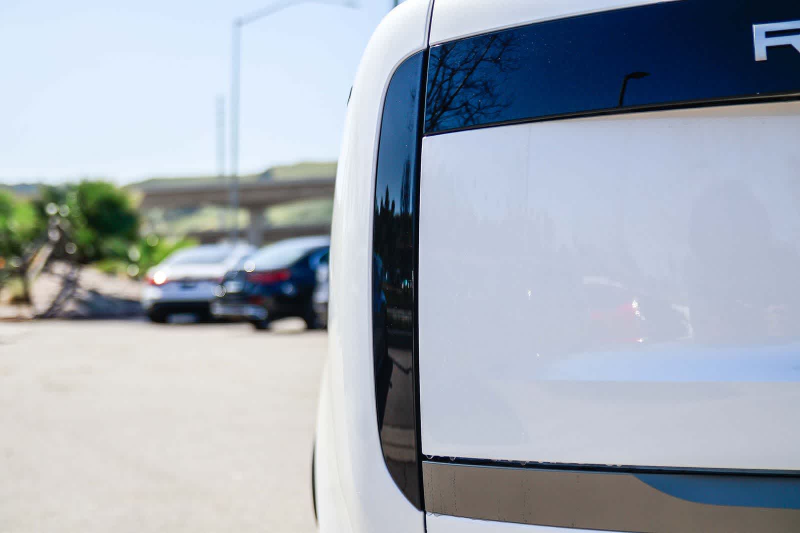 Thumbnail: 2026 Land Rover Range Rover - 7