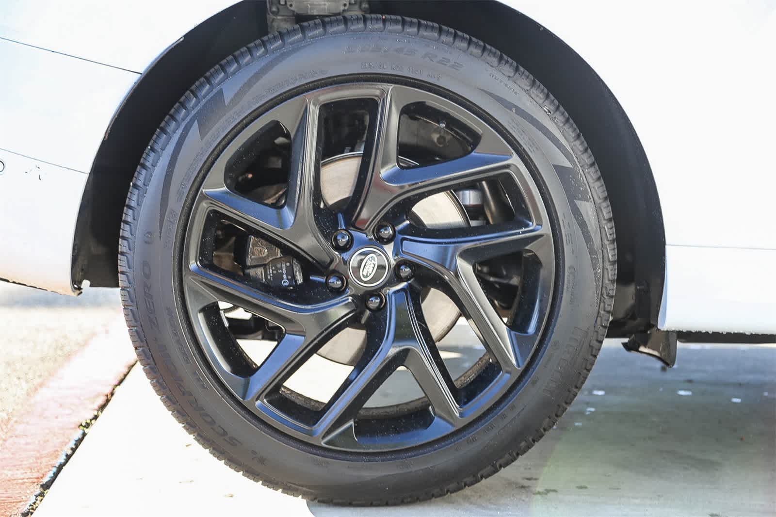 Thumbnail: 2023 Land Rover Range Rover Sport - 10