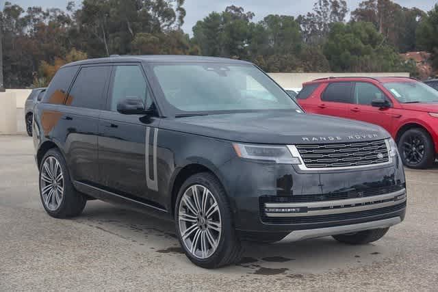 Thumbnail: 2025 Land Rover Range Rover - 3