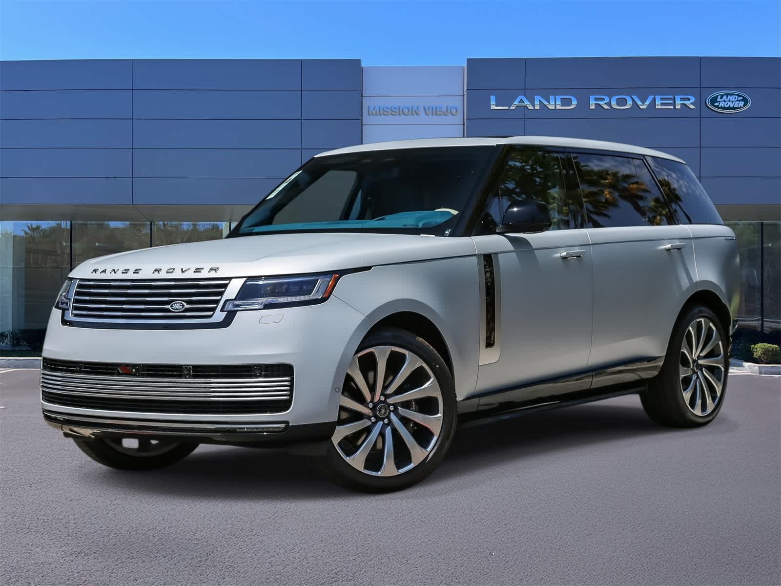 Thumbnail: 2025 Land Rover Range Rover - 1