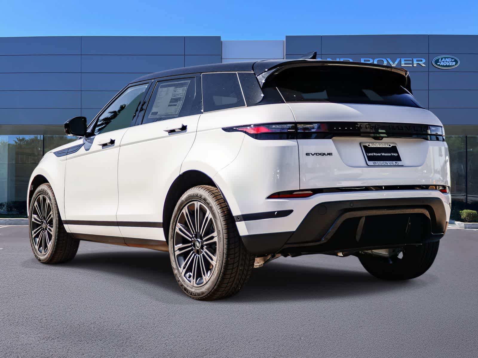Thumbnail: 2026 Land Rover Range Rover Evoque - 6