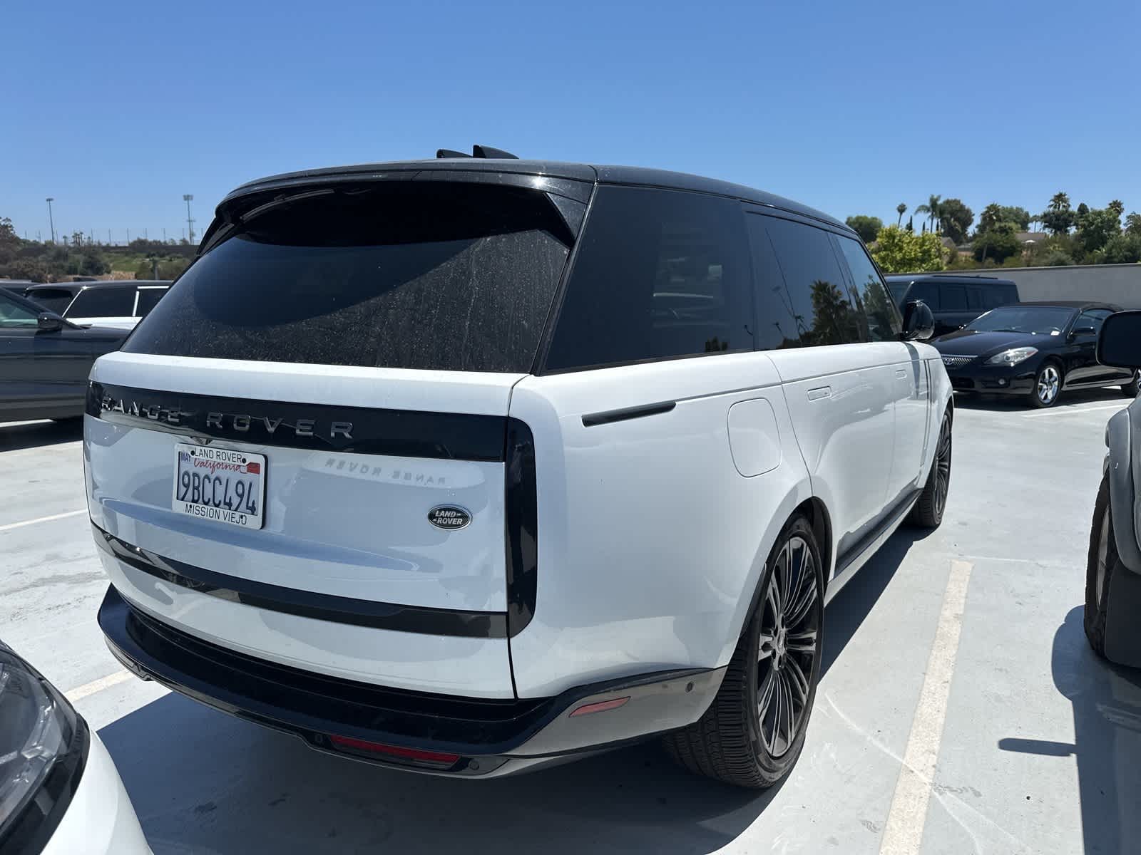 Thumbnail: 2022 Land Rover Range Rover - 3