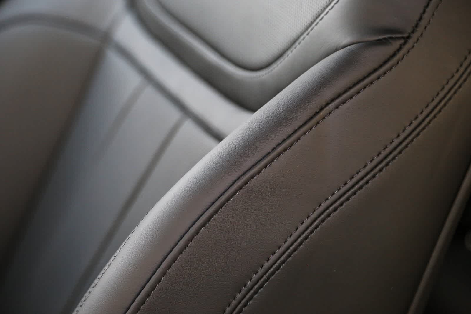 Thumbnail: 2025 Land Rover Range Rover Sport - 23