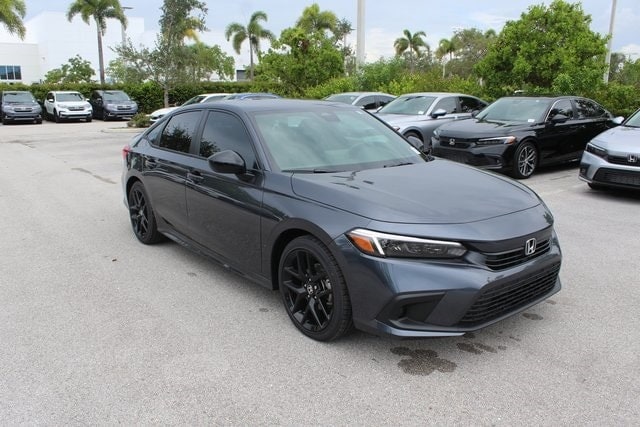 2022 Honda Civic Sport's photo