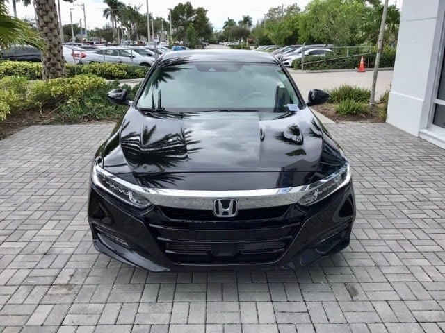 Certified 2018 Honda Accord EX-L with VIN 1HGCV2F68JA032231 for sale in Burlington, VT