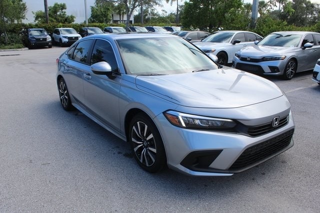 2022 Honda Civic EX's photo