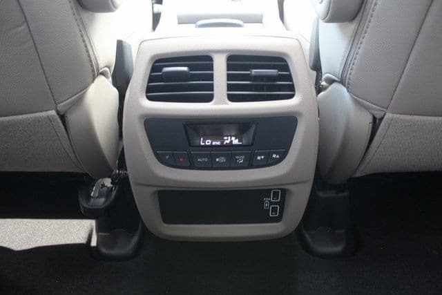 2022 Honda Pilot EX-L - Photo 10
