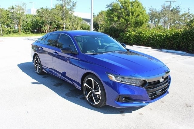2022 Honda Accord Sport SE's photo